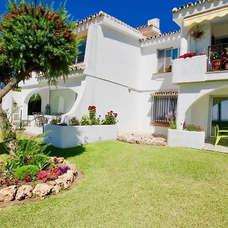 Miraflores Sea View Apartment With Garden Sitio de Calahonda Exterior photo