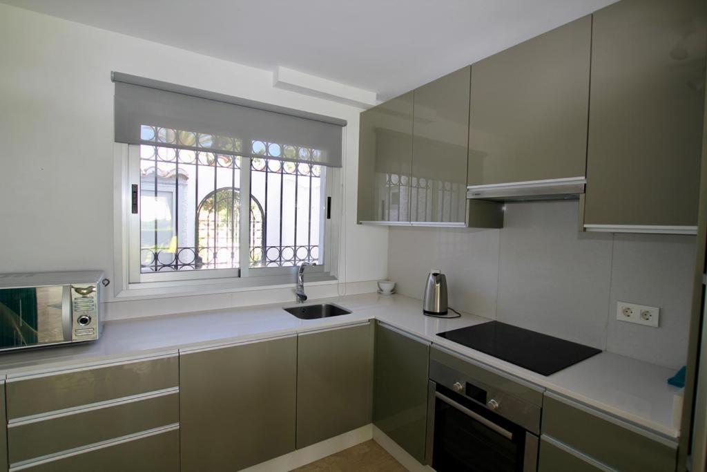 Miraflores Sea View With Garden Apartment